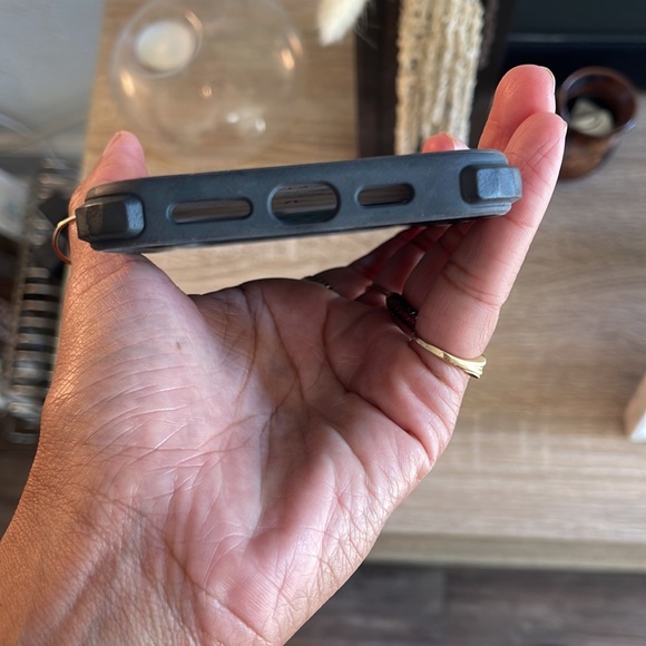 Casetify iPhone 12 Pro Max case red and pink hearts - Picture 6 of 8